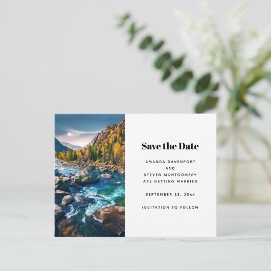 River and Mountains Schilderachtig Fotobruiloft Aankondigingskaart (Staand voorkant)