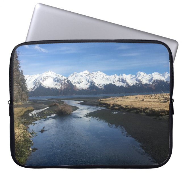 River & Mountain Uitzicht-laptophoes Laptop Sleeve (Voorkant)