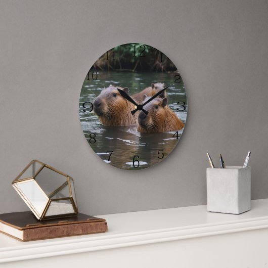 River Serenity: Capybaras Zwemmen in de Flow Grote Klok (Kantoor)