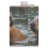 River Serenity: Capybaras Zwemmen in de Flow Heupfles (Achterkant)