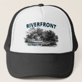 Riverfront Fort Wayne, Indiana Trucker Hat Trucker Pet (Voorkant)