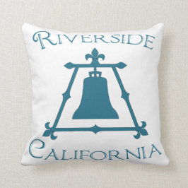 Riverside, California Raincross Fleur Design Kussen