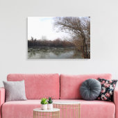 Riverside in de winter canvas afdruk (Insitu (Woonkamer))
