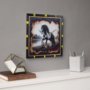 Riverside Trot: verkoolde houten zigeuner Vanner Vierkante Klok