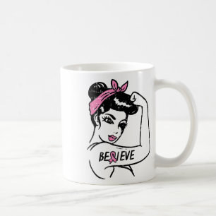 Riveter gelooft dat het bestrijden van borstkanker koffiemok