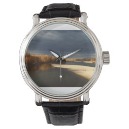 Rivier in de herfst 11 horloge