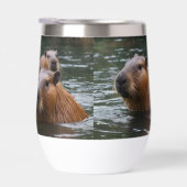 "Rivier Sereniteit: Capybaras Zwemmen in de Stroom (Rechts)
