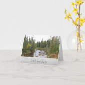 Rivier tussen de Evergreens - Sympathy Card Kaart (Gele Bloem)