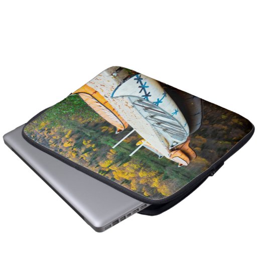 Rivière Jacques-Cartier | Rabaskas Dock Laptop Sleeve (Voorkant onderkant)