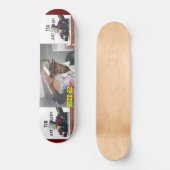 RIZZ 22 SKATEBOARDS (Voorkant)