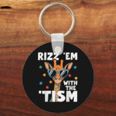 Rizz EM met de TISM Autisme Giraffe Grappig Autism Sleutelhanger (Voorkant)