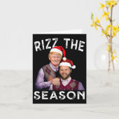 Rizz het seizoen Grappig Trump Vance Kerstman Kaart (Gele Bloem)