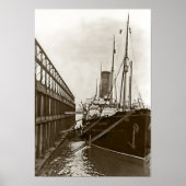 RMS Carpathia in New York Poster (Voorkant)