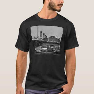 RMS Olympisch in Pier 59  Glass Slide 1911 T-shirt