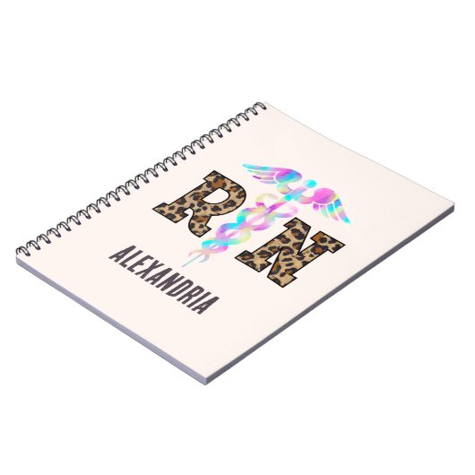 "RN" in Leopard Print- Kleurrijke Medische Logo Notitieboek (Linkerzijde)