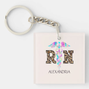 "RN" in Leopard Print- Kleurrijke Medische Logo Sleutelhanger