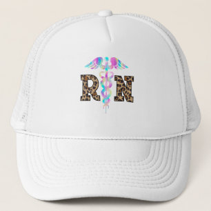 "RN" in Leopard Print- Kleurrijke Medische Logo Trucker Pet
