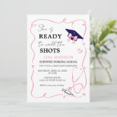 RN moderne verpleging ze is klaar om de schoten te Kaart (Staand voorkant)