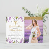 RN Nursing Afstuderen Gold Paars Floral Foto Kaart (Staand voorkant)