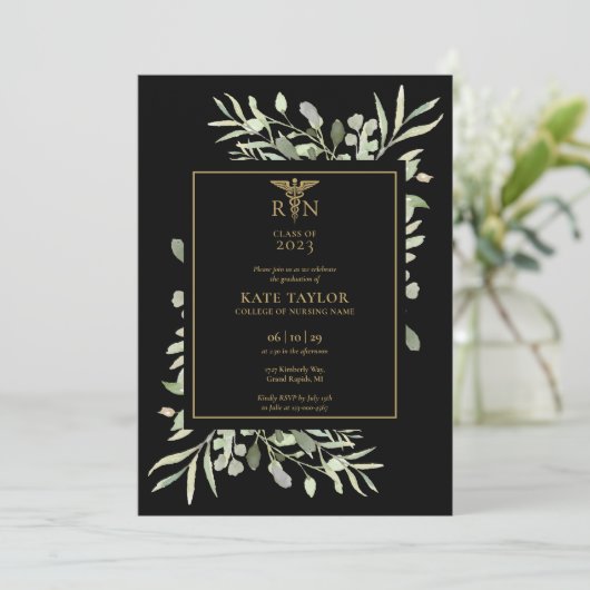RN Verpleegkunde Afstudeerfoto Foliage Zwart en Go Kaart (Staand voorkant)