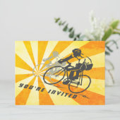 Road Fietsers met Retro Sunburst Fietsen Verjaarda Kaart (Staand voorkant)