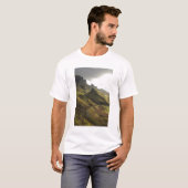 Road naar het opstijgen van de Quiraing, eiland Sk T-shirt (Voorkant volledig)