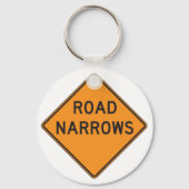Road Narrows Road Sign Sleutelhanger (Voorkant)
