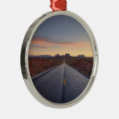 Road to Monument Valley Tribal Park Metalen Ornament (Rechts)