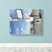 Roadside in Canyonlands Canvas Afdruk (Insitu (Houten vloer))