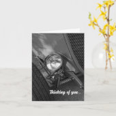 Roadster Grayscale Thinking of You Kaart uit 1930 (Gele Bloem)