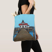 Roanoke Marshes vuurtoren Tote Bag (Dichtbij)
