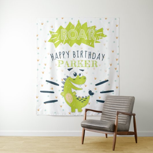 ROAR Groene Dinosaur Happy Birthday Persoonlijk Wandkleed (In situ)
