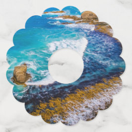 Roaring bay bij schuifpunt wijnglaslabel