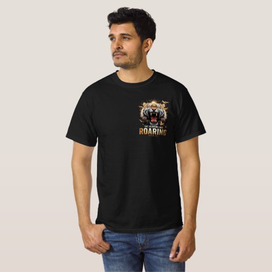 Roaring Faith Psalm 19:1 Tiger Christian Graphic T-shirt (Voorkant volledig)