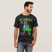 Roaring Into Pre K Dinosaur 1st Day Back To School T-shirt (Voorkant volledig)