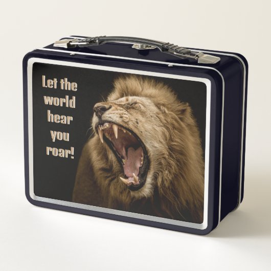 Roaring Lion Lunch Box – Bold Custom Gift (Achterkant)