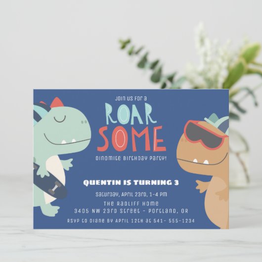 Roarsome Cool Dinosaur Thema Jongens Verjaardagsfe Kaart (Staand voorkant)