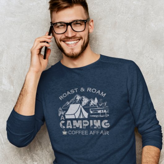 Roast & Roam-A Camping Koffie Affair Design T-shirt