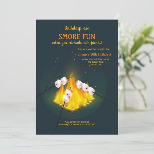 Roasting Marshmallows verjaardagsfeestje Kaart (Staand voorkant)