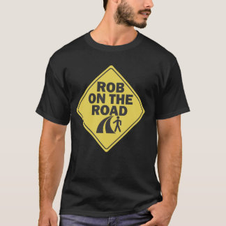 Rob op het T-shirt voor de weg