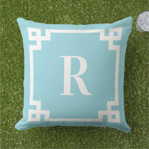 Robin Egg Blauw en Witte Griekse Sleutelrand Monog Buitenkussen