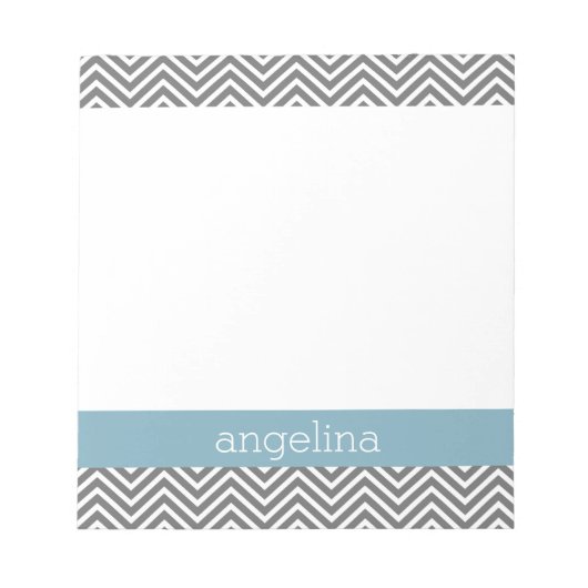 Robin Egg Blue en Grey Chevrons Custom Name Notitieblok (Voorkant)