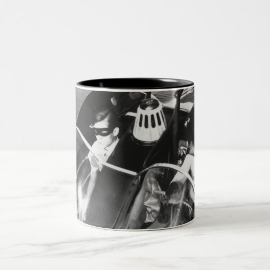 Robin en Batman in Batmobile Tweekleurige Koffiemok (Center)