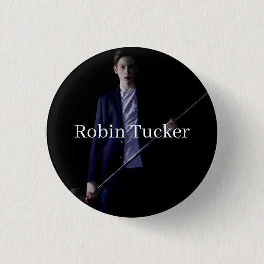 Robin Tucker Small Pin #1 Ronde Button 3,2 Cm (Voorkant)