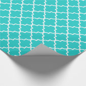 Robin's Egg Blauw en Wit Marokkaanse Quatrefoil Cadeaupapier (Hoek)