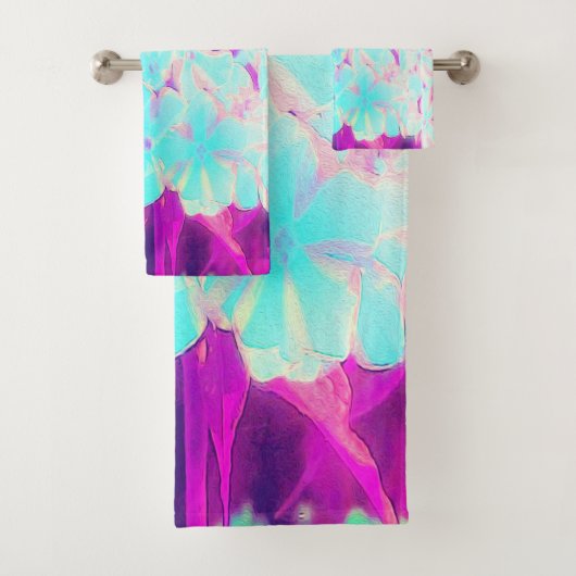 Robin's Egg Blue Peppermint Twist Phlox Flowers Bad Handdoek (Insitu)