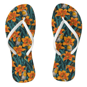 Robins en leliebloemen, sinaasappel en blauw teenslippers
