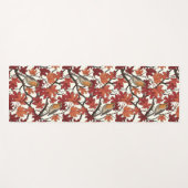 Robins in maple tree on off white yogamat (Voorkant (horizontaal))