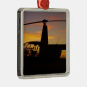 Robinson R44-helikopter op zonsondergang Metalen Ornament (Rechts)