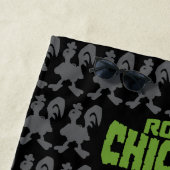 Robot Chicken Silhouette Pattern Strandlaken (In situ)